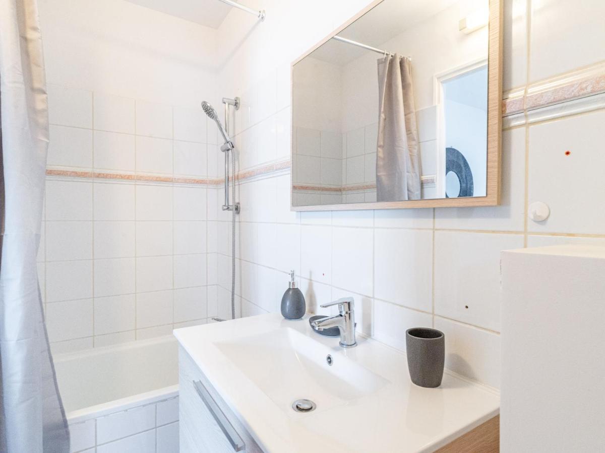 Le Guindy Apartment Treguier Exterior photo